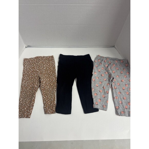 Girls 12 Months Lot 4 Pants( Used) 1 Top (new) - Picture 5 of 7